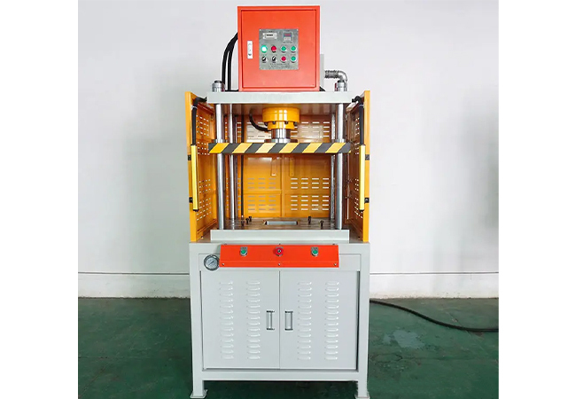 Requirements For Working Oil Of Four-Column Hydraulic Press￼