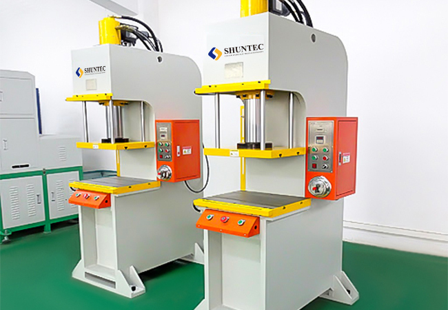 Structural Characteristics of C Frame Floor Type Hydraulic Press