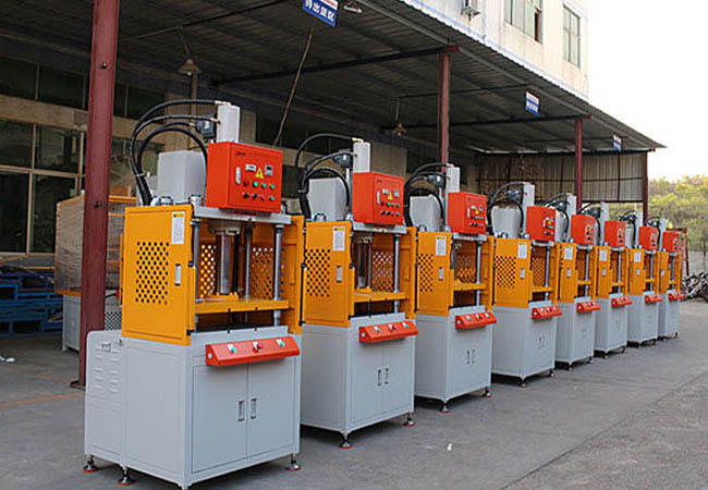 System Introduction Of 4-Post 315 Ton Hydraulic Press